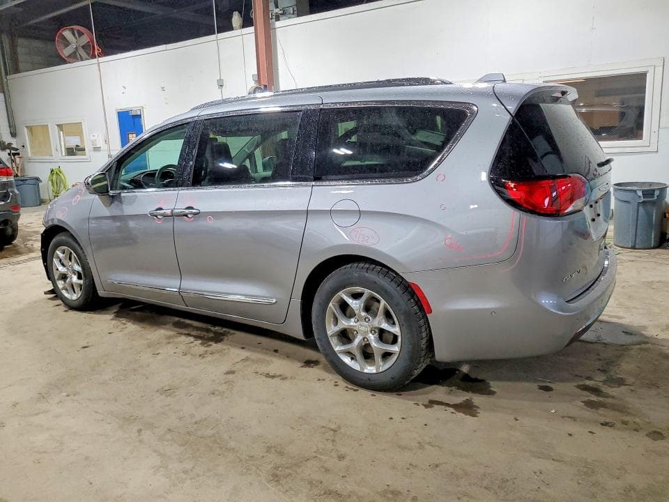 2018 CHRYSLER PACIFICA LIMITED 2