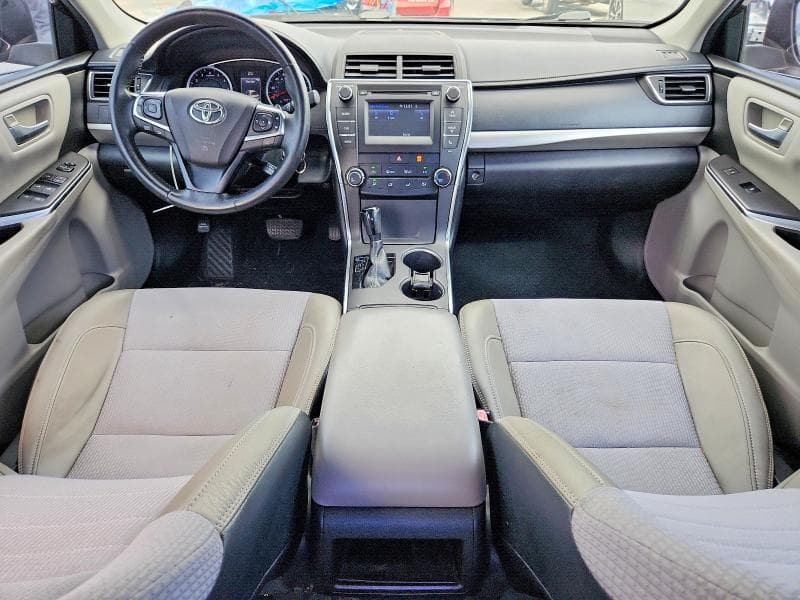 2017 TOYOTA CAMRY SE 8