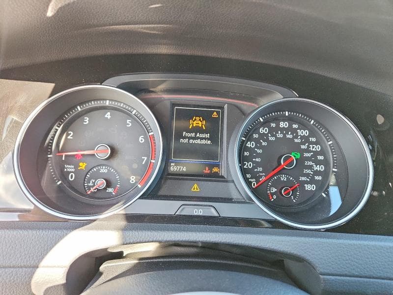 2018 VOLKSWAGEN GTI S/SE 9