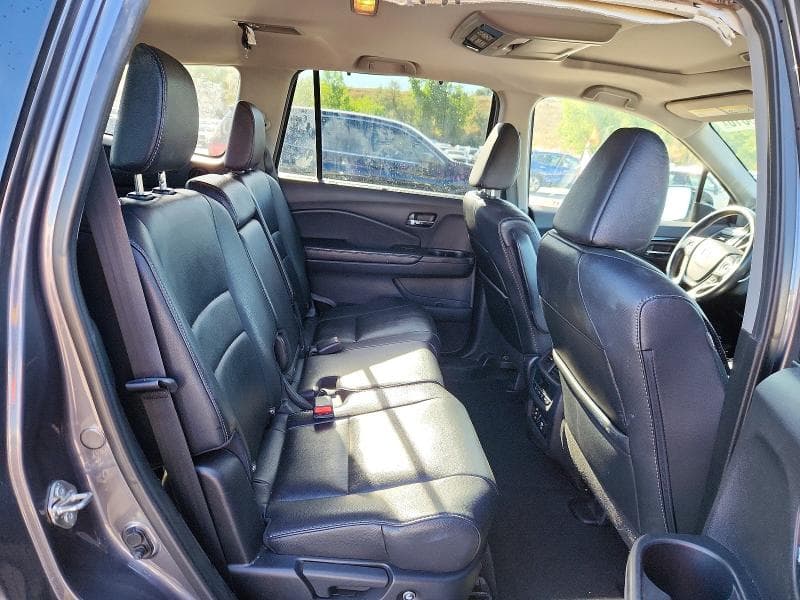 2018 HONDA PILOT TOURING 11