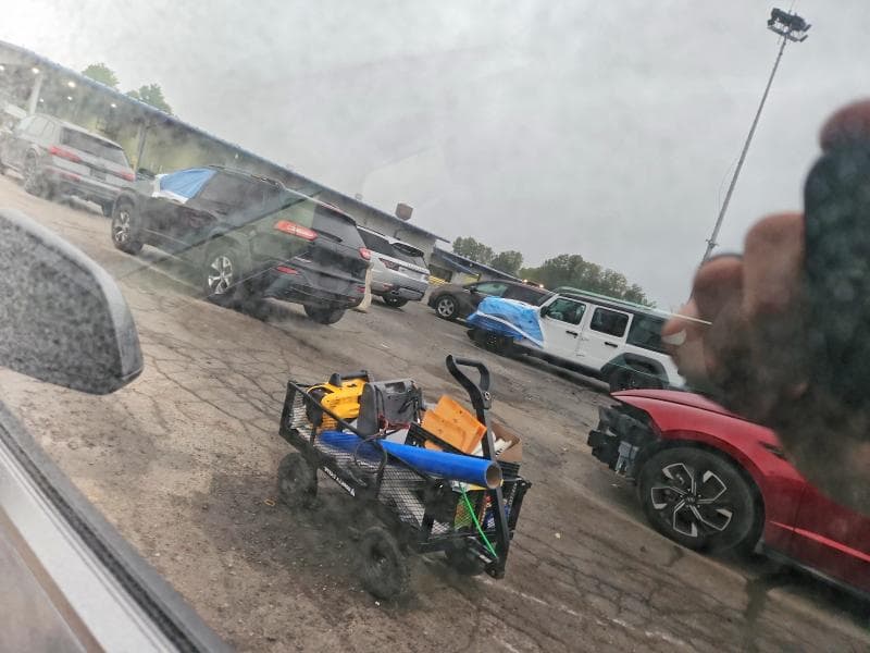 2025 TESLA MODEL Y 8