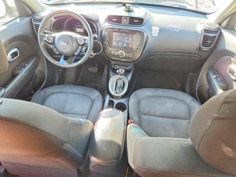 2018 KIA SOUL + 8