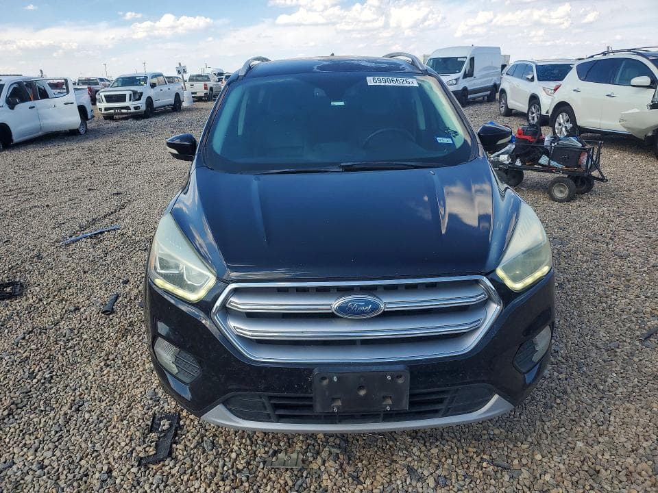2017 FORD ESCAPE TITANIUM 5