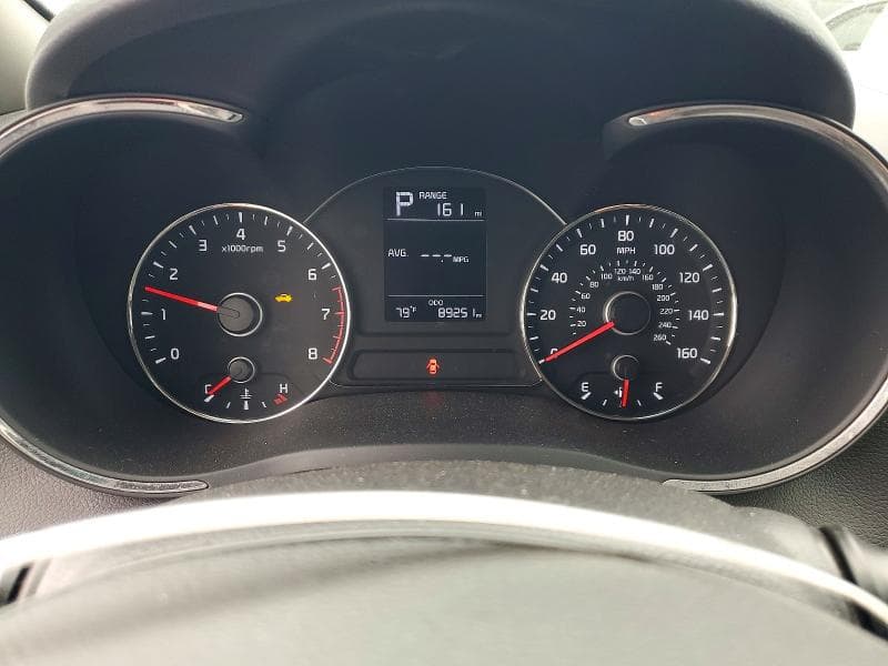 2017 KIA FORTE LX 9