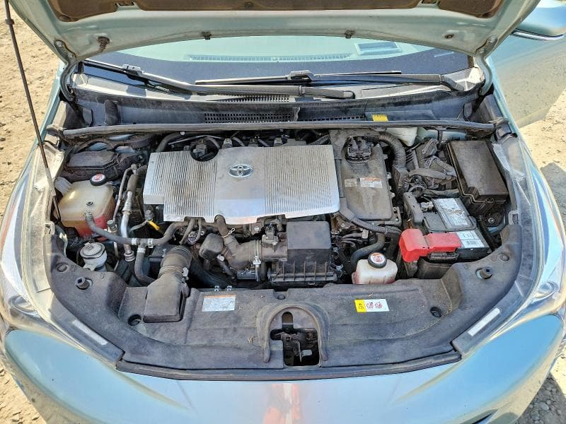 2017 TOYOTA PRIUS THREE 11