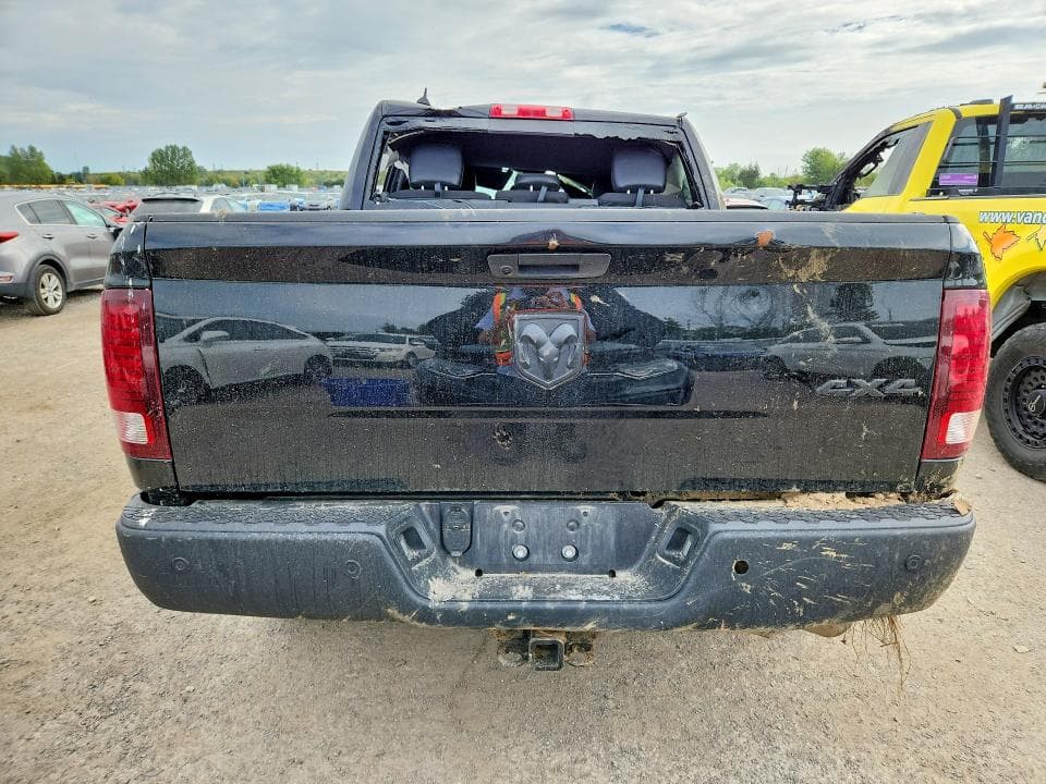 2023 RAM 1500 CLASSIC SLT 6