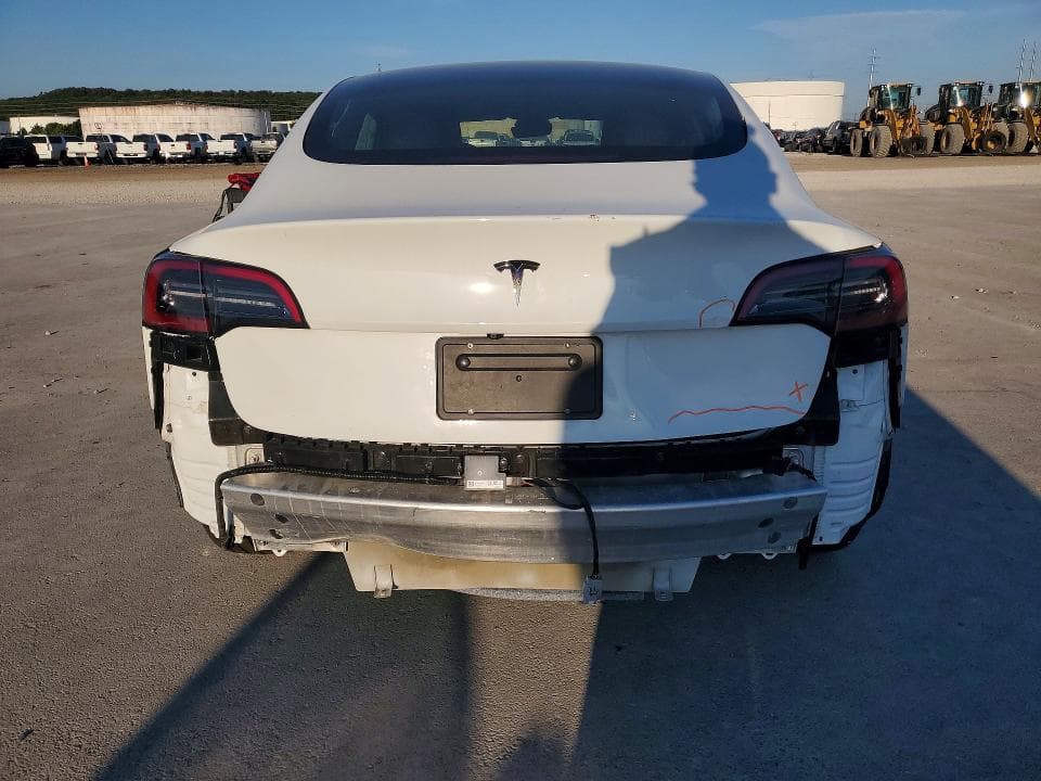 2019 TESLA MODEL 3 6