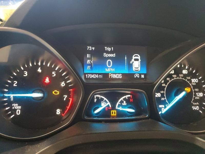 2019 FORD ESCAPE SE 9