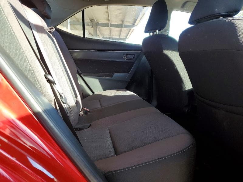 2018 TOYOTA COROLLA LE 10