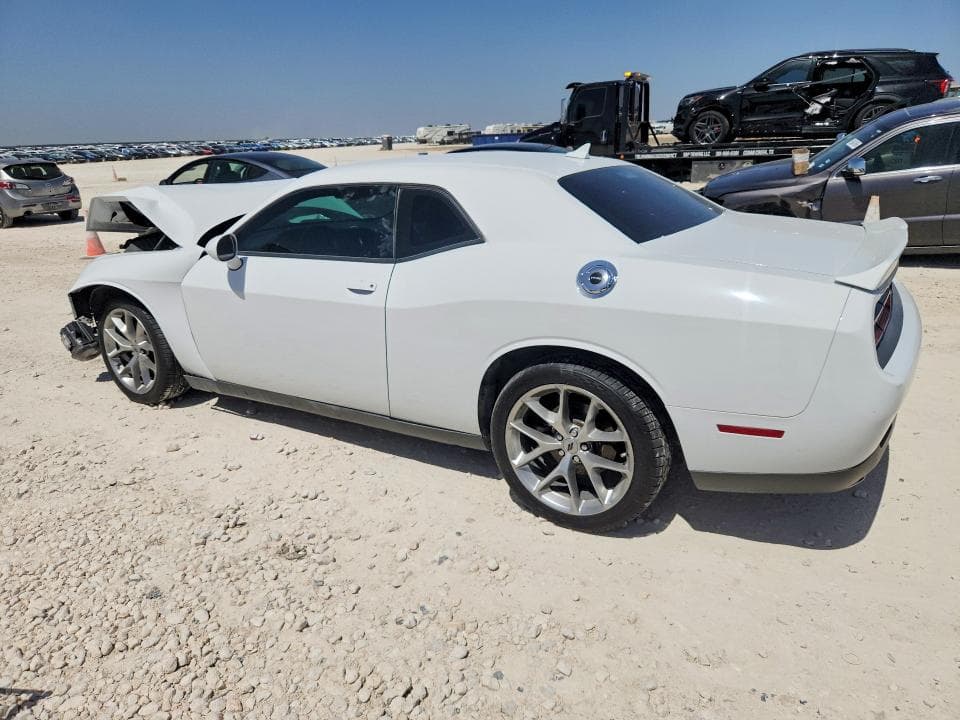 2020 DODGE CHALLENGER SXT 2