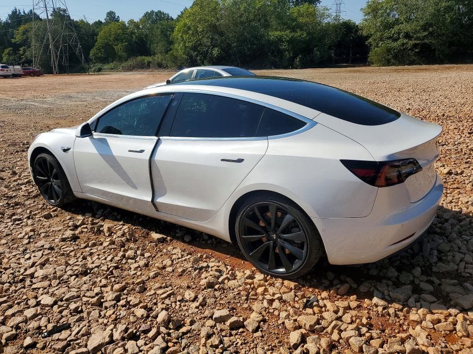 2020 TESLA MODEL 3 2