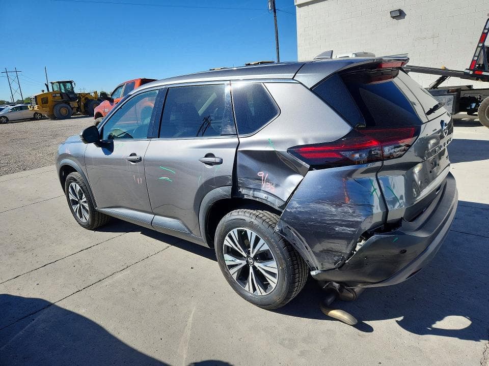 2021 NISSAN ROGUE SV 2