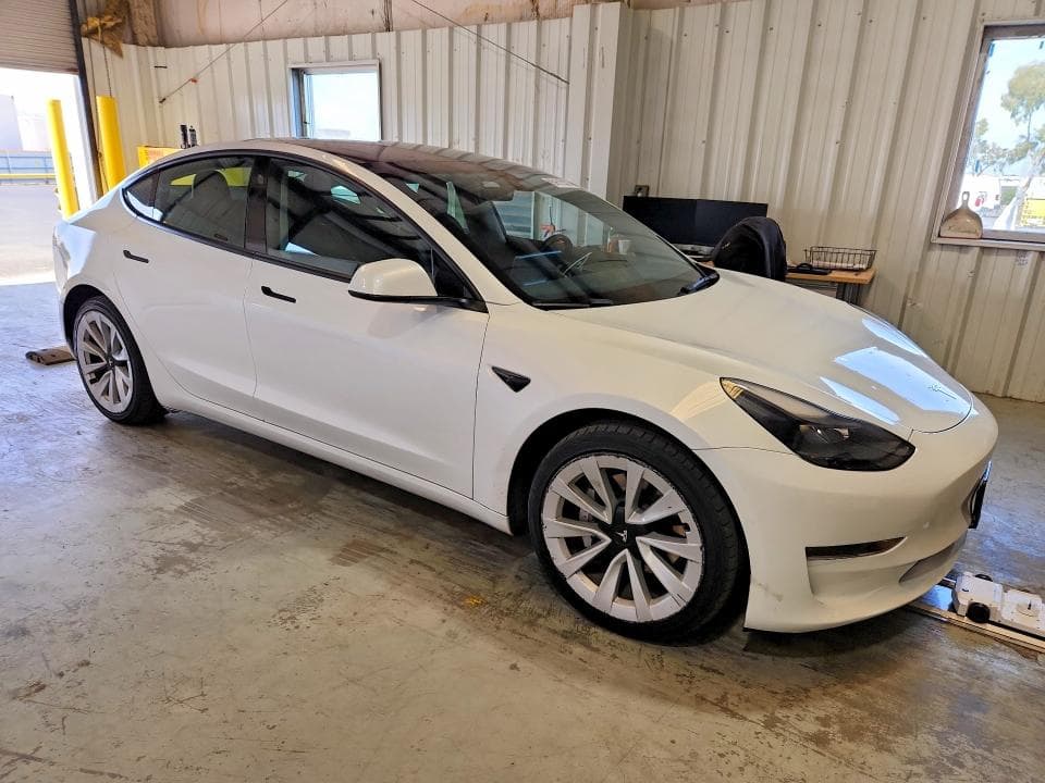 2022 TESLA MODEL 3 4