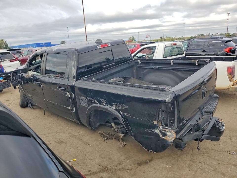 2019 RAM 1500 LARAMIE 2