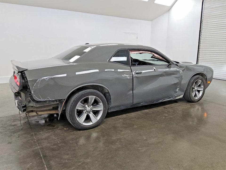 2019 DODGE CHALLENGER SXT 3