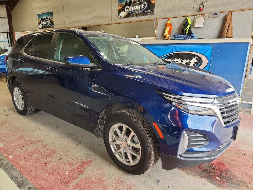 2022 CHEVROLET EQUINOX LT 4