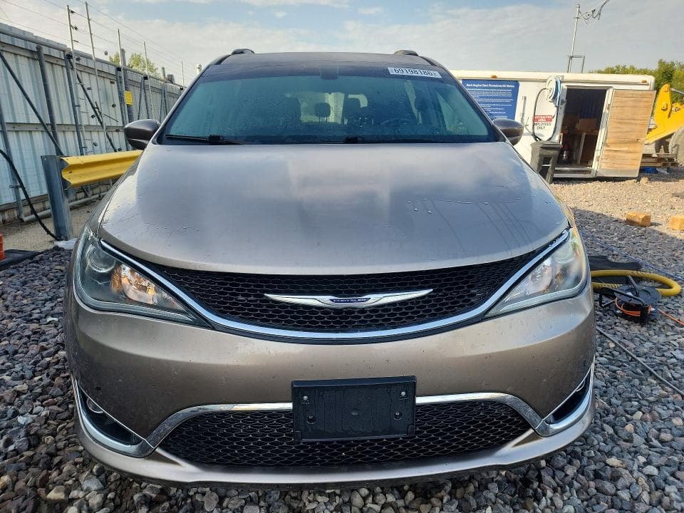 2017 CHRYSLER PACIFICA TOURING L 5
