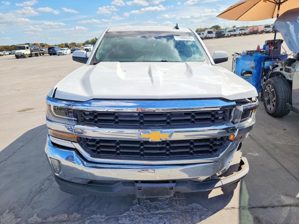 2017 CHEVROLET SILVERADO C1500 LT 5