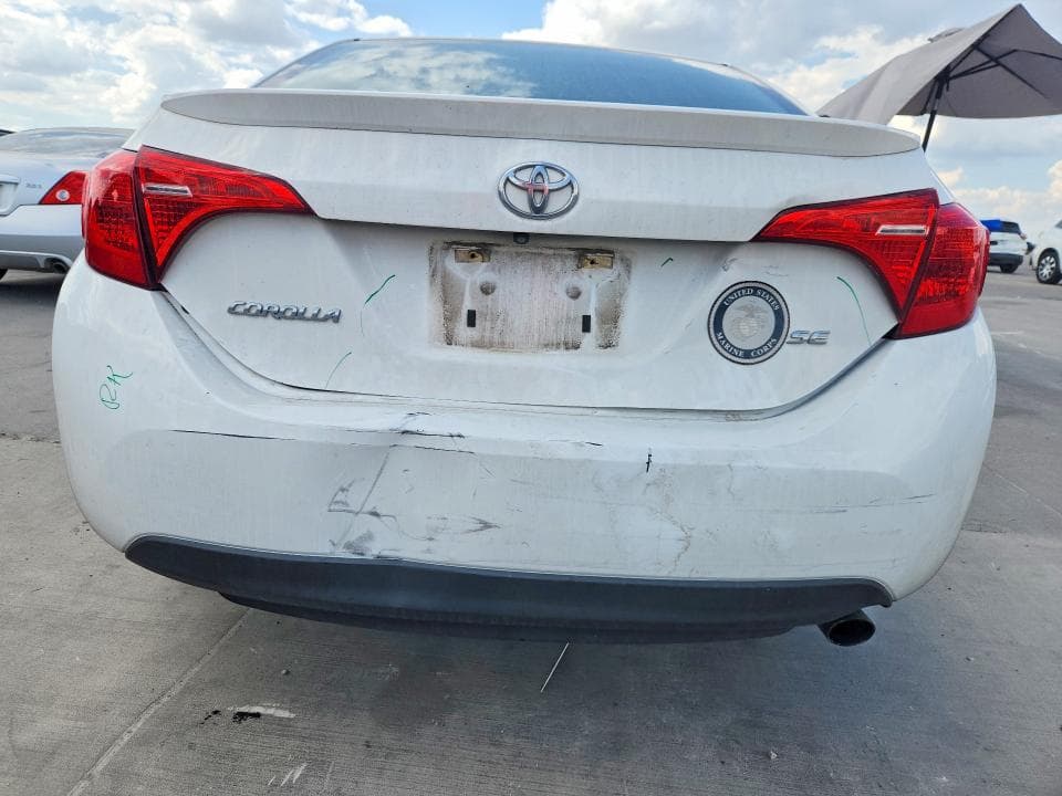 2017 TOYOTA COROLLA SE 6