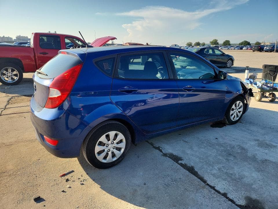 2017 HYUNDAI ACCENT SE 3