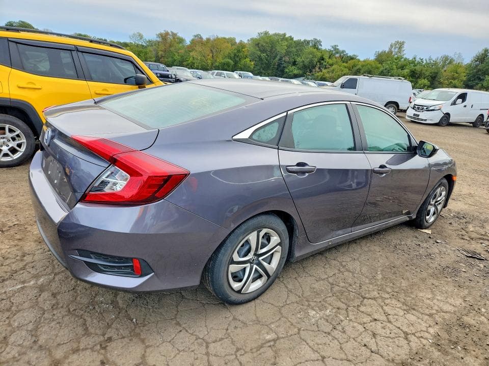 2018 HONDA CIVIC LX 3