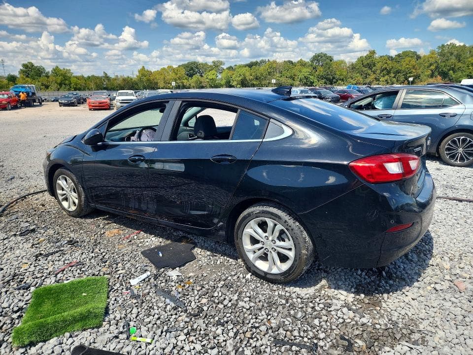 2019 CHEVROLET CRUZE LT 2