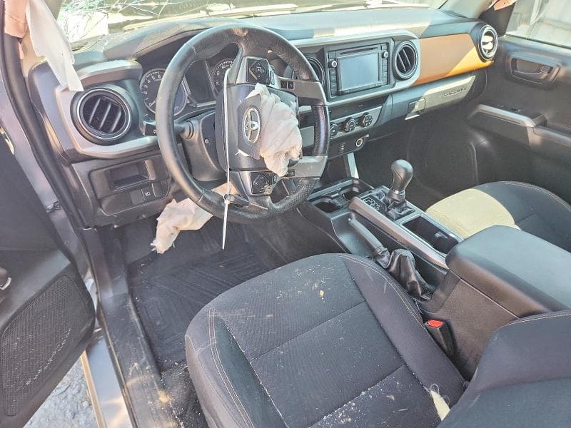 2019 TOYOTA TACOMA SR5 V6 8