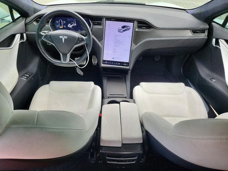 2020 TESLA MODEL S 8