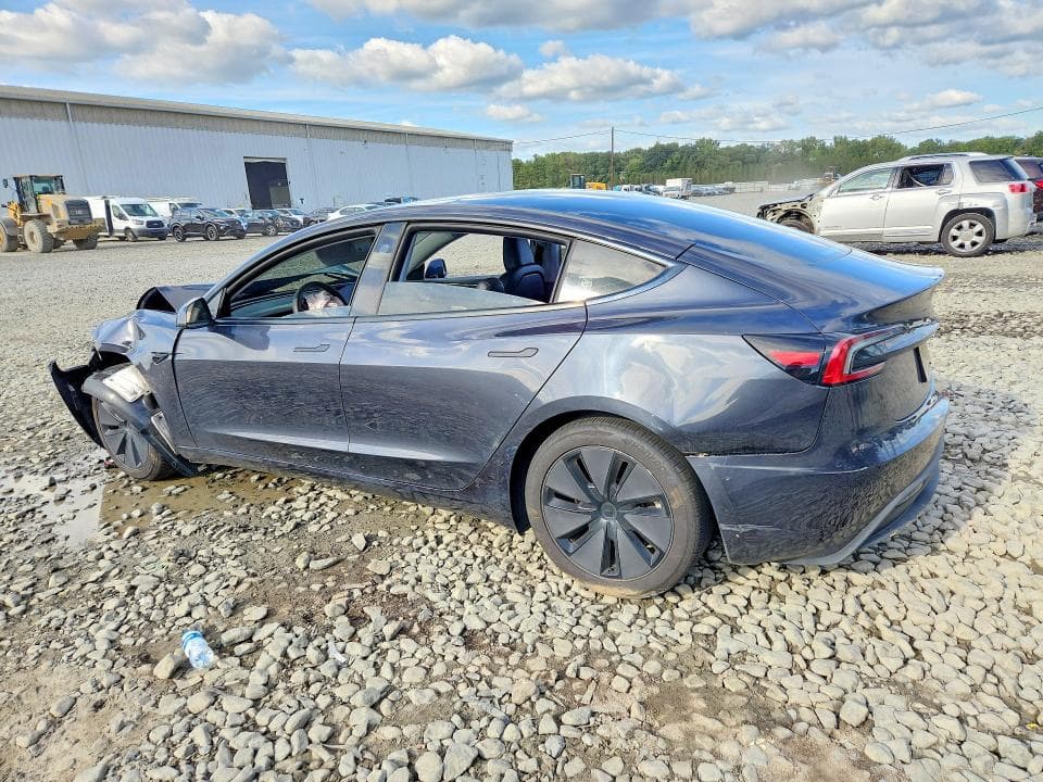 2024 TESLA MODEL 3 2