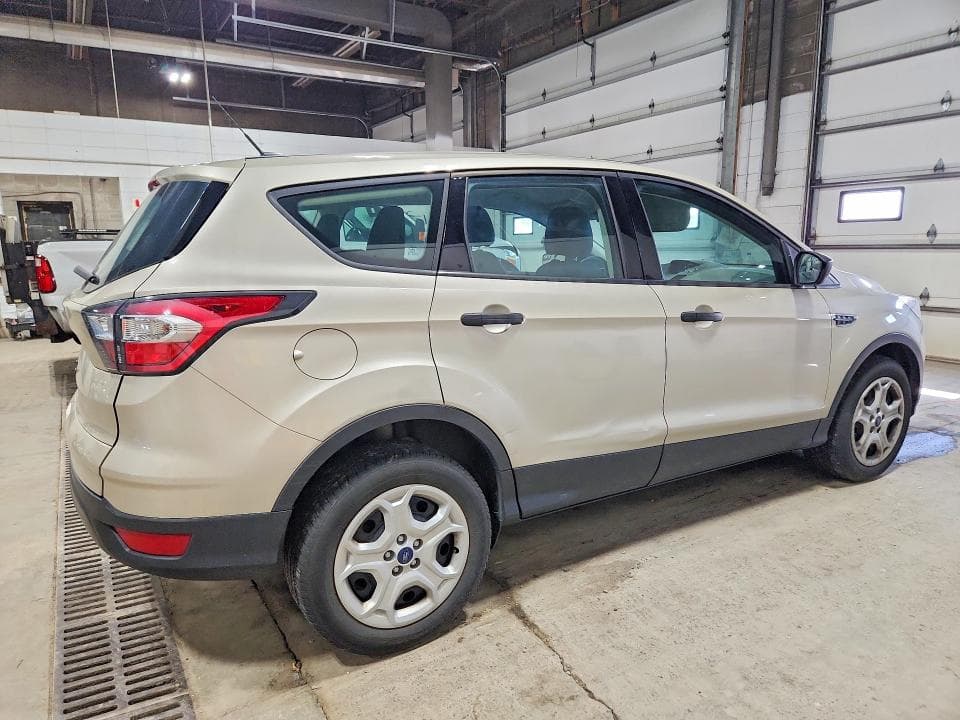 2017 FORD ESCAPE S 3