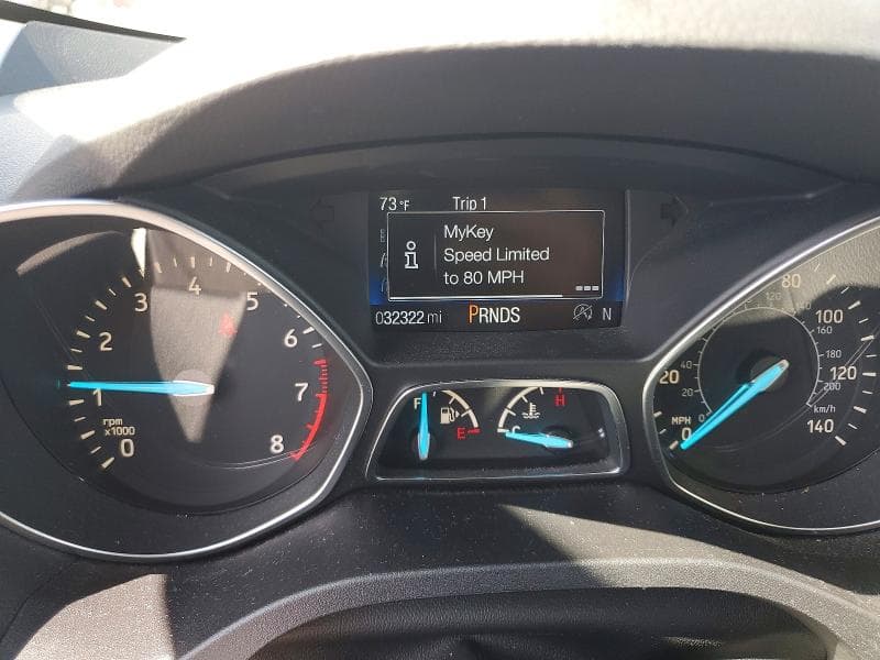2017 FORD ESCAPE SE 9