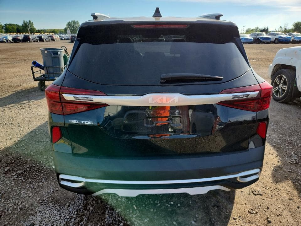 2023 KIA SELTOS EX 6