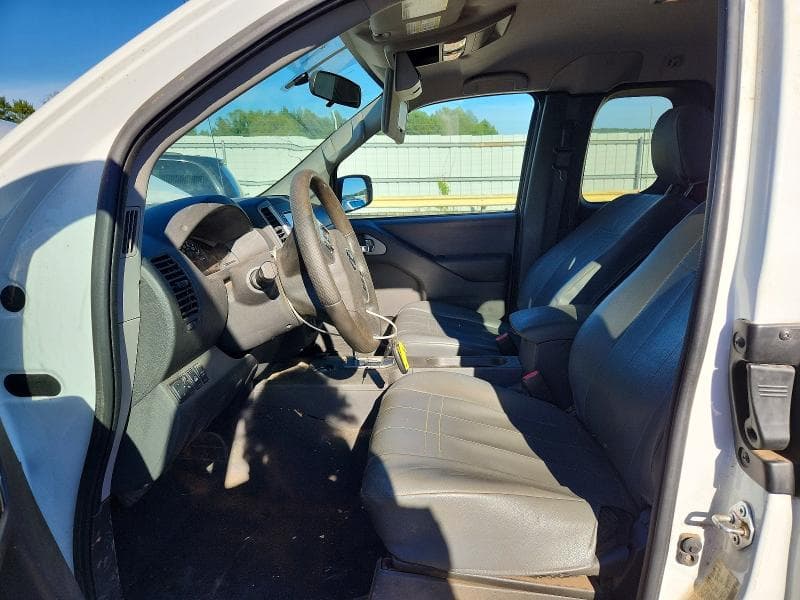 2021 NISSAN FRONTIER SV 10