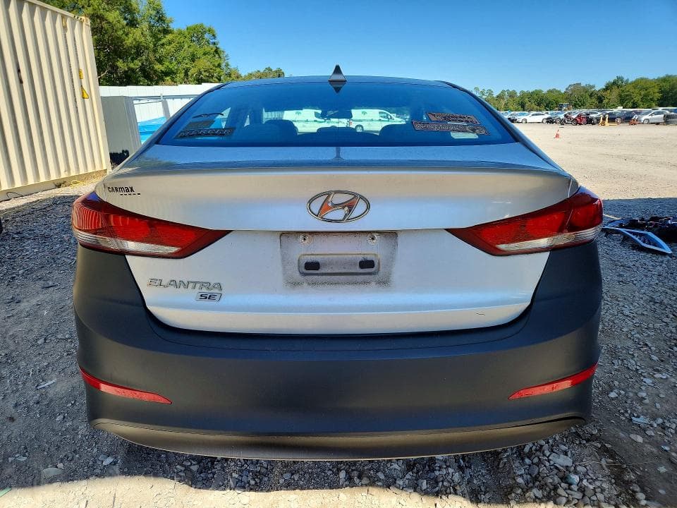 2017 HYUNDAI ELANTRA SE 6