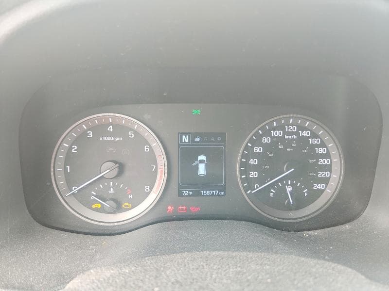 2017 HYUNDAI TUCSON SE 9