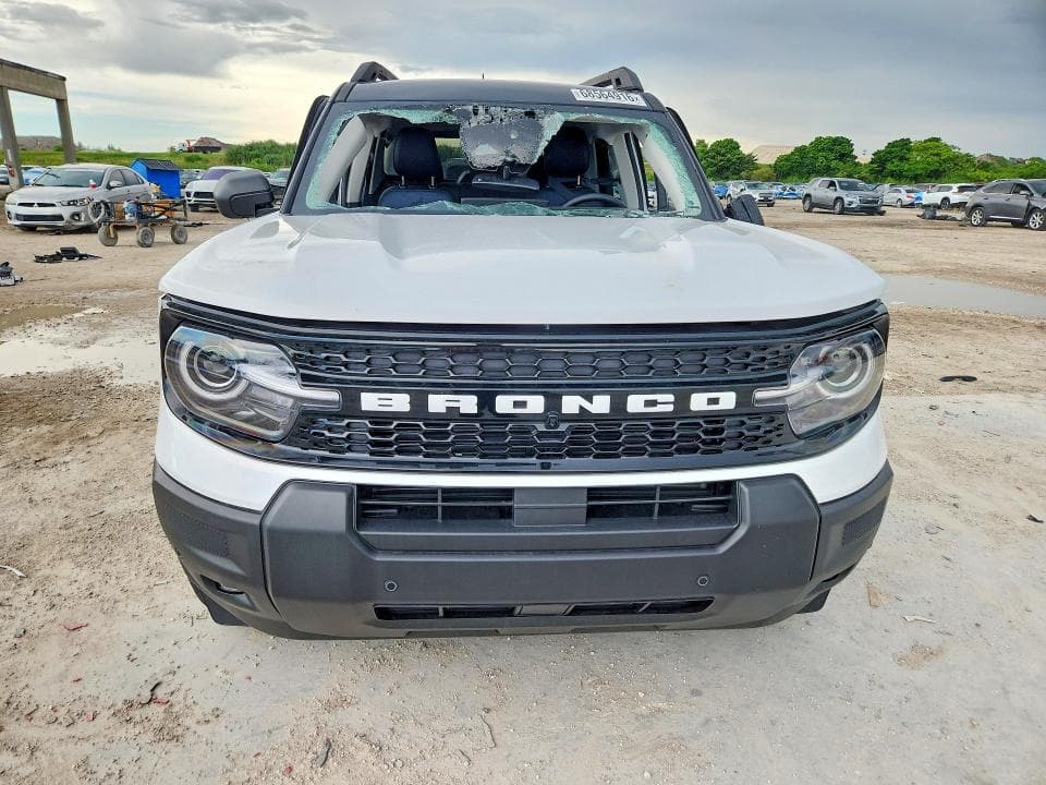 2026 FORD BRONCO SPORT OUTER BANKS 5