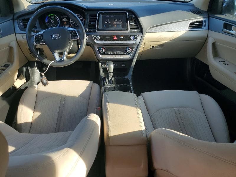 2018 HYUNDAI SONATA HYBRID SE 8