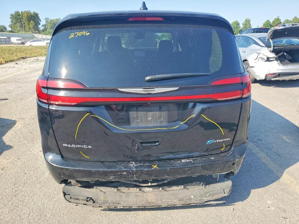 2024 CHRYSLER PACIFICA HYBRID SELECT 6