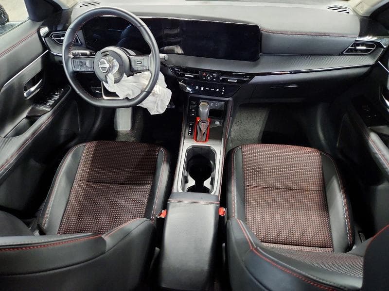 2026 NISSAN KICKS SR 8