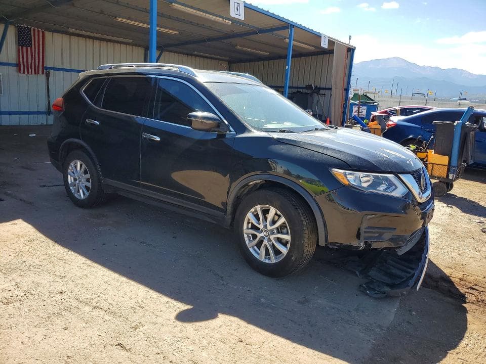 2018 NISSAN ROGUE SV 4