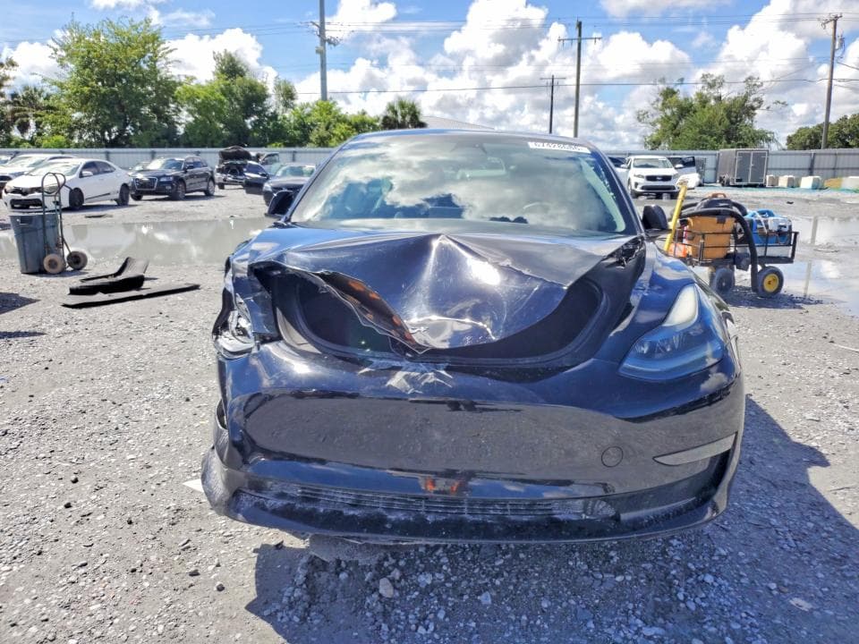 2023 TESLA MODEL 3 5