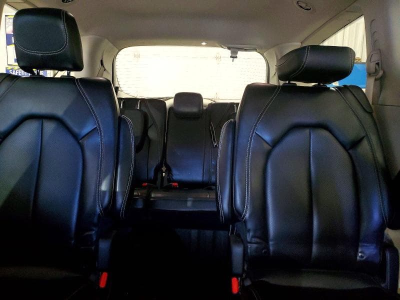 2023 CHRYSLER PACIFICA TOURING L 10