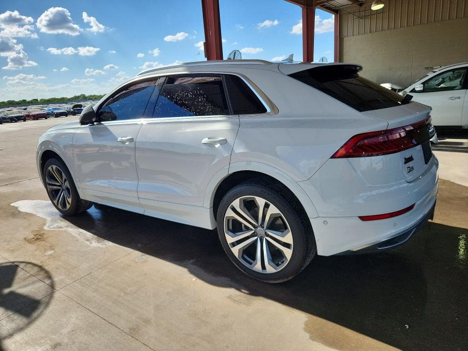 2019 AUDI Q8 PREMIUM PLUS 2