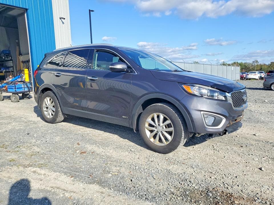 2018 KIA SORENTO LX 4