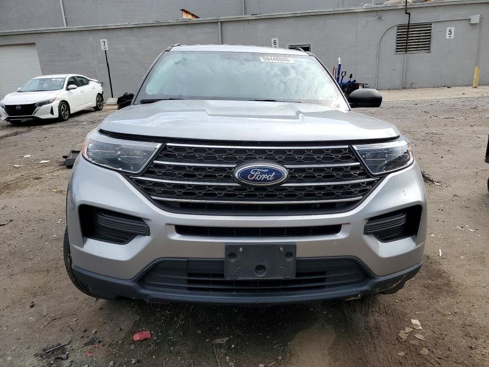 2023 FORD EXPLORER XLT 5