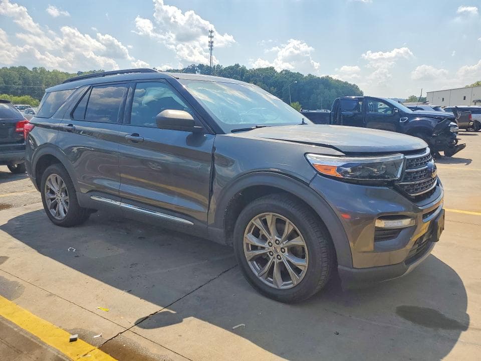 2020 FORD EXPLORER XLT 4