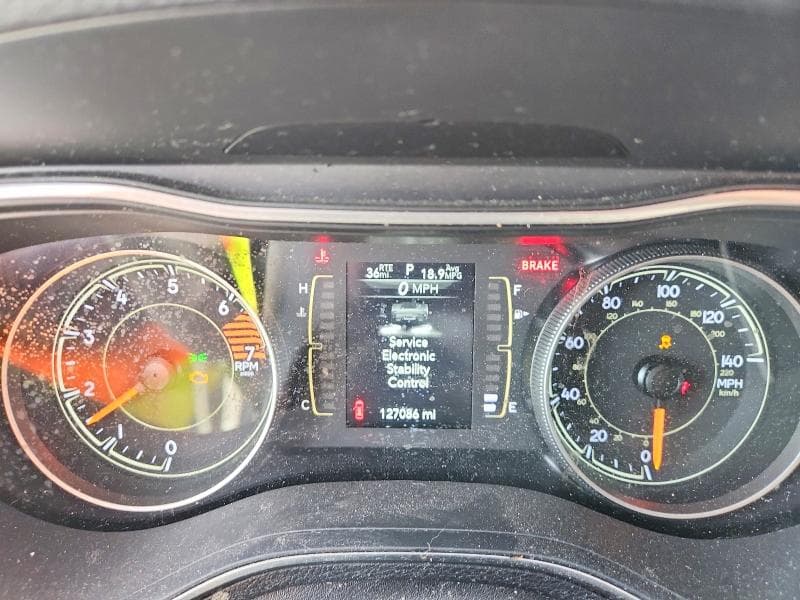 2020 JEEP CHEROKEE LATITUDE 9