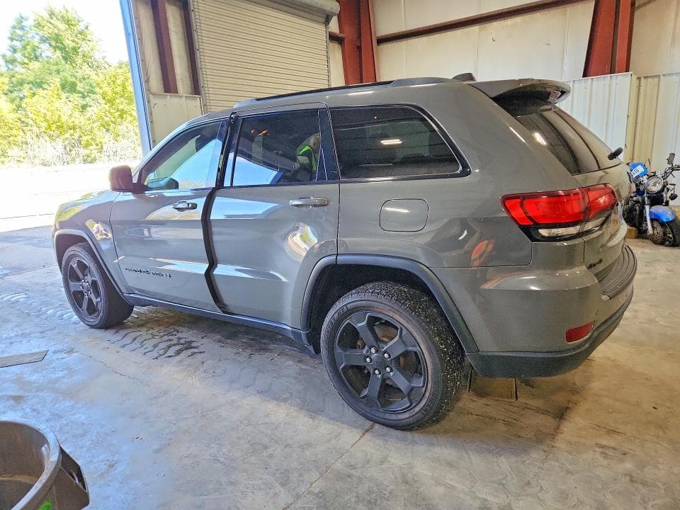 2019 JEEP GRAND CHEROKEE LAREDO 2