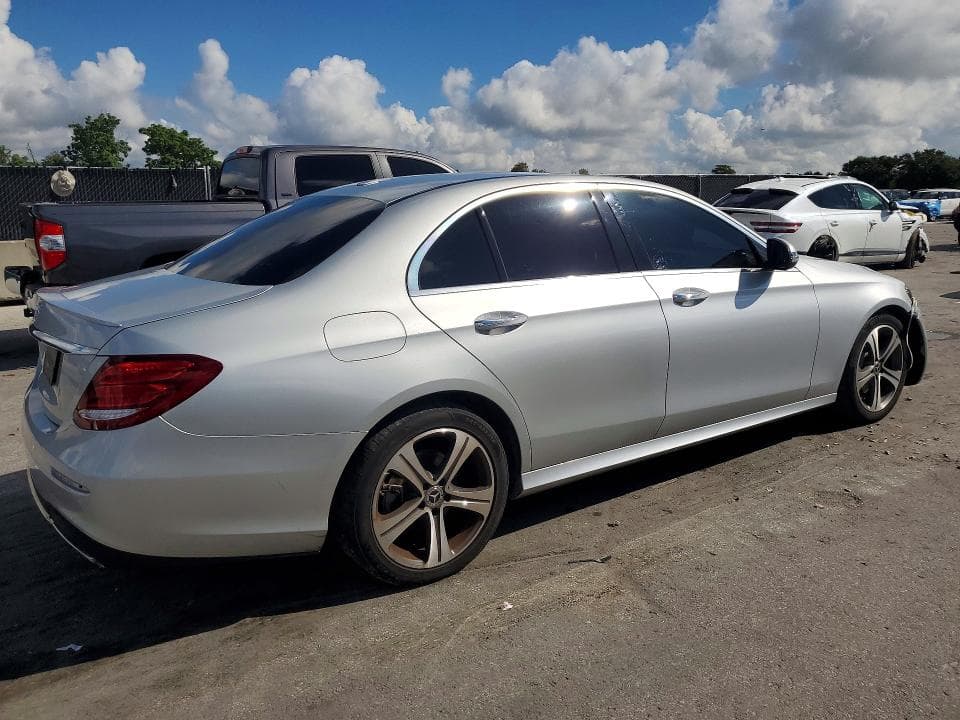 2020 MERCEDES-BENZ E 350 3