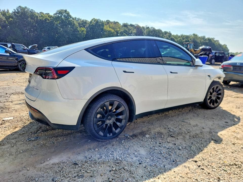 2022 TESLA MODEL Y 3